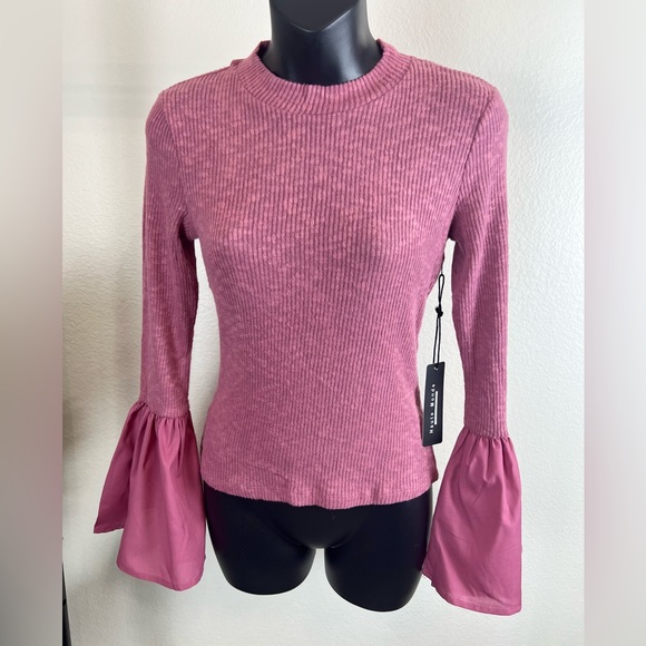 Haute Monde Bell Sleeve Blouse - Picture 7 of 8